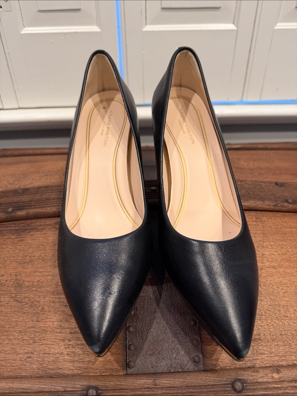Cole Haan Black Pointed-Toe Leather Pumps